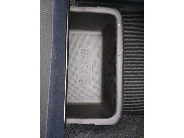 ムーヴ カスタム X HID LEDヘッドランプ スマートキー 電動格納ミラー ベンチシート CVT 盗難防止システム ABS CD MD アルミホイール 衝突安全ボディ エアコン パワーステアリング パワーウィンドウ(25枚目)