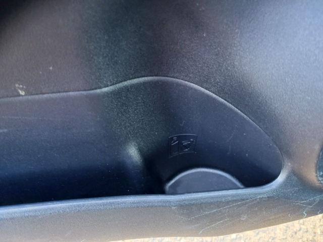 プリウス S ドライブレコーダー ETC バックカメラ TV アルミホイール オートライト LEDヘッドランプ CVT スマートキー 電動格納ミラー 盗難防止システム CD Bluetooth 衝突安全ボディ(32枚目)