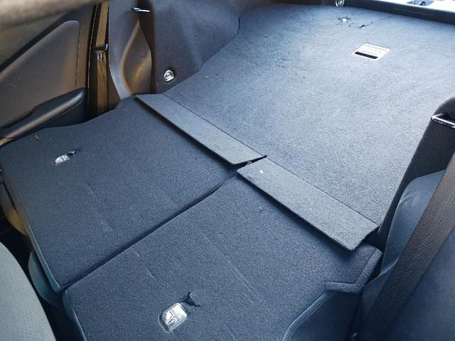 プリウス S ドライブレコーダー ETC バックカメラ TV アルミホイール オートライト LEDヘッドランプ CVT スマートキー 電動格納ミラー 盗難防止システム CD Bluetooth 衝突安全ボディ(37枚目)