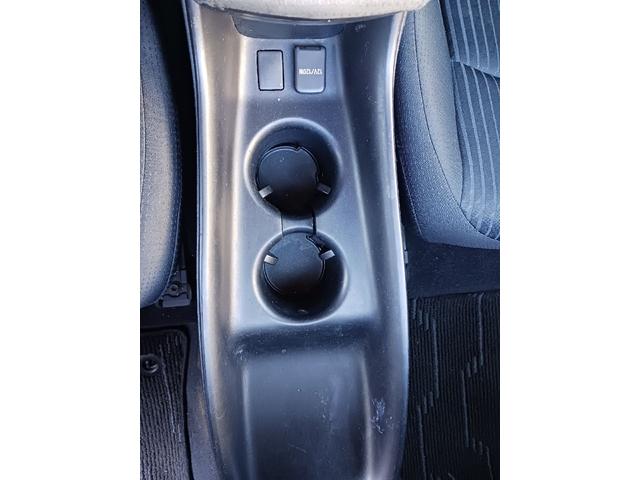 プリウス S ドライブレコーダー ETC バックカメラ TV アルミホイール オートライト LEDヘッドランプ CVT スマートキー 電動格納ミラー 盗難防止システム CD Bluetooth 衝突安全ボディ(40枚目)