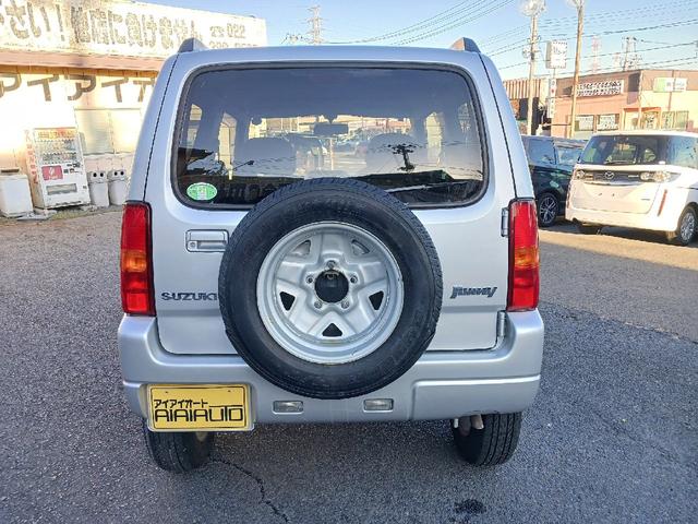 ジムニー ＸＣ　４ＷＤ　キーレスエントリー　電動格納ミラー　ＭＴ　ＡＢＳ　ＣＤ　ルーフレール　アルミホイール　衝突安全ボディ　エアコン　パワーウィンドウ（16枚目）