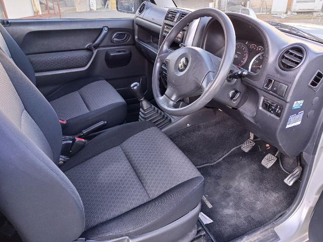 ジムニー ＸＣ　４ＷＤ　キーレスエントリー　電動格納ミラー　ＭＴ　ＡＢＳ　ＣＤ　ルーフレール　アルミホイール　衝突安全ボディ　エアコン　パワーウィンドウ（39枚目）