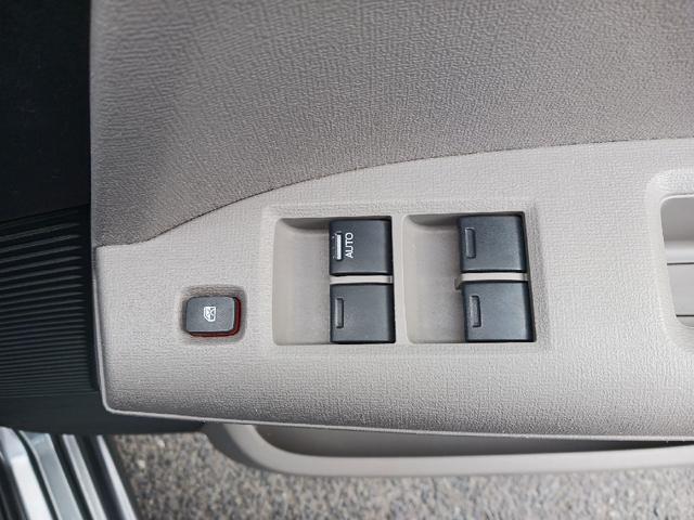 フリード Ｇ　ジャストセレクション　バックカメラ　ナビ　ＴＶ　両側スライド・片側電動　ＨＩＤ　キーレスエントリー　電動格納ミラー　３列シート　ウォークスルー　ＣＶＴ　アルミホイール　ＣＤ　ＤＶＤ再生　ＵＳＢ　Ｂｌｕｅｔｏｏｔｈ（34枚目）