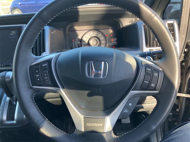 ステップワゴンスパーダ Z クールスピリット ETC バックカメラ TV オートクルーズコントロール 両側電動スライドドア オートライト HID アイドリングストップ 電動格納ミラー 3列シート CVT アルミホイール 100V電源(3枚目)