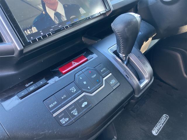 ステップワゴンスパーダ Z クールスピリット ETC バックカメラ TV オートクルーズコントロール 両側電動スライドドア オートライト HID アイドリングストップ 電動格納ミラー 3列シート CVT アルミホイール 100V電源(6枚目)