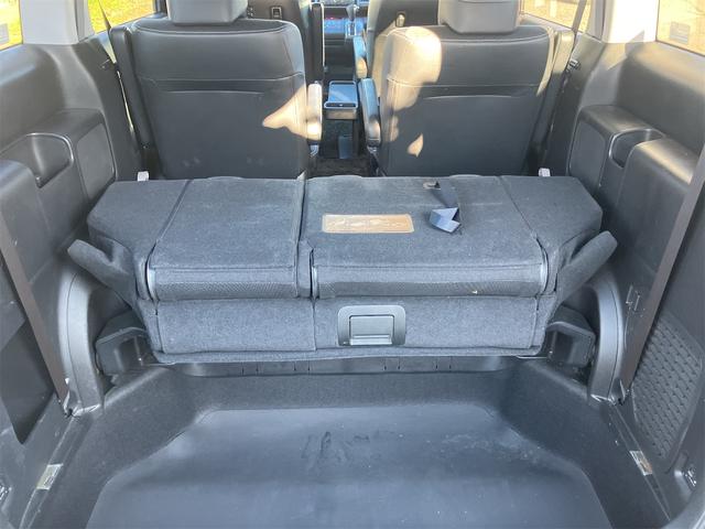 ステップワゴンスパーダ Z クールスピリット ETC バックカメラ TV オートクルーズコントロール 両側電動スライドドア オートライト HID アイドリングストップ 電動格納ミラー 3列シート CVT アルミホイール 100V電源(25枚目)