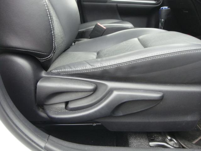 アクア Ｇブラックソフトレザーセレクション　上級グレードＧ　禁煙車　純正エアロ　ブラックレザーシート　純正ナビ　フルセグＴＶ　Ｂｌｕｅｔｏｏｔｈ　バックカメラ　革ハンドル　スマートキー　オートライト　ＥＴＣ　社外１５アルミホイール　寒冷地仕様車（57枚目）