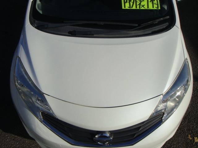 ノート Ｘ　エマージェンシーブレーキパッケージ　ワンオーナー　禁煙車　衝突軽減装置　車線逸脱警報　スマートキー　純正ＳＤナビ　フルセグＴＶ　Ｂｌｕｅｔｏｏｔｈ　Ａストップ　盗難防止システム　横滑り防止装置（29枚目）