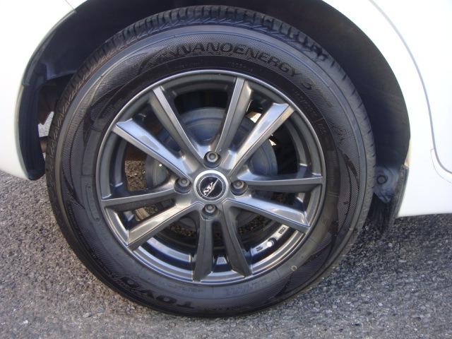 ノート Ｘ　エマージェンシーブレーキパッケージ　ワンオーナー　禁煙車　衝突軽減装置　車線逸脱警報　スマートキー　純正ＳＤナビ　フルセグＴＶ　Ｂｌｕｅｔｏｏｔｈ　Ａストップ　盗難防止システム　横滑り防止装置（32枚目）