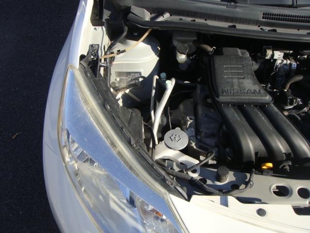 ノート Ｘ　エマージェンシーブレーキパッケージ　ワンオーナー　禁煙車　衝突軽減装置　車線逸脱警報　スマートキー　純正ＳＤナビ　フルセグＴＶ　Ｂｌｕｅｔｏｏｔｈ　Ａストップ　盗難防止システム　横滑り防止装置（41枚目）