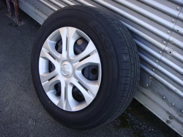 ノート Ｘ　エマージェンシーブレーキパッケージ　ワンオーナー　禁煙車　衝突軽減装置　車線逸脱警報　スマートキー　純正ＳＤナビ　フルセグＴＶ　Ｂｌｕｅｔｏｏｔｈ　Ａストップ　盗難防止システム　横滑り防止装置（44枚目）