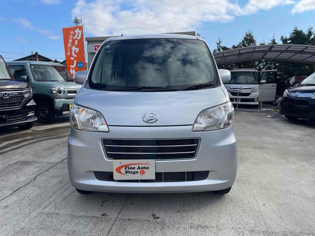 タントエグゼ Ｘ　スマートキー　電動格納ミラー　ＣＶＴ　盗難防止システム　ＡＢＳ　ＣＤ　ミュージックプレイヤー接続可　衝突安全ボディ　エアコン　パワーステアリング　パワーウィンドウ（12枚目）