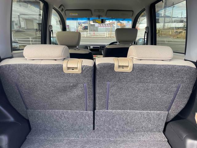 タントエグゼ Ｘ　スマートキー　電動格納ミラー　ＣＶＴ　盗難防止システム　ＡＢＳ　ＣＤ　ミュージックプレイヤー接続可　衝突安全ボディ　エアコン　パワーステアリング　パワーウィンドウ（19枚目）