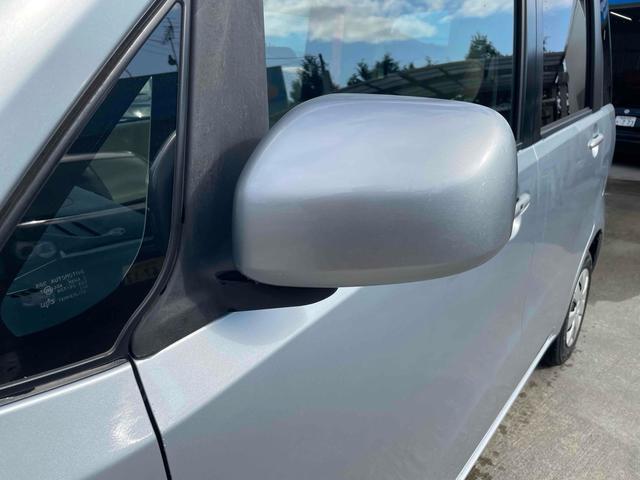 タントエグゼ Ｘ　スマートキー　電動格納ミラー　ＣＶＴ　盗難防止システム　ＡＢＳ　ＣＤ　ミュージックプレイヤー接続可　衝突安全ボディ　エアコン　パワーステアリング　パワーウィンドウ（24枚目）