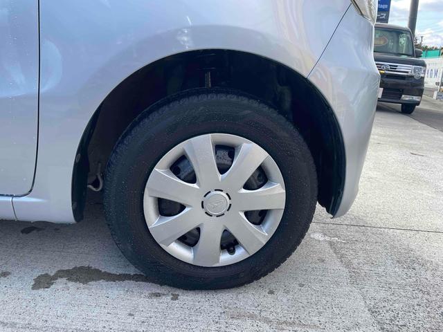 タントエグゼ Ｘ　スマートキー　電動格納ミラー　ＣＶＴ　盗難防止システム　ＡＢＳ　ＣＤ　ミュージックプレイヤー接続可　衝突安全ボディ　エアコン　パワーステアリング　パワーウィンドウ（29枚目）