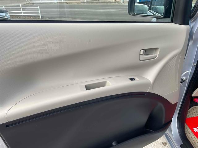 タントエグゼ Ｘ　スマートキー　電動格納ミラー　ＣＶＴ　盗難防止システム　ＡＢＳ　ＣＤ　ミュージックプレイヤー接続可　衝突安全ボディ　エアコン　パワーステアリング　パワーウィンドウ（41枚目）