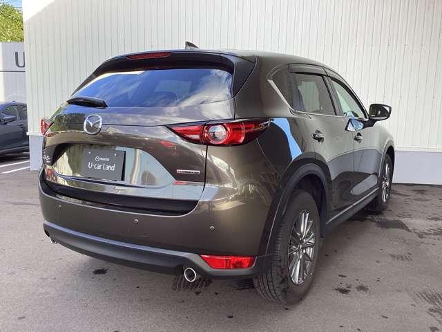 ＣＸ－５ ＸＤ　ＳＭＡＲＴＥ　ＡＷＤ　ＭＲＣＣ　ＬＥＤランプ　ブレーキサポート　地デジ　Ｒカメラ　アイスト　４ＷＤ　電動シート　ＥＴＣ　スマートキー＆プッシュスタート　メモリーナビ　アルミホイール　シートヒーター　ターボ車　横滑り防止装置（5枚目）
