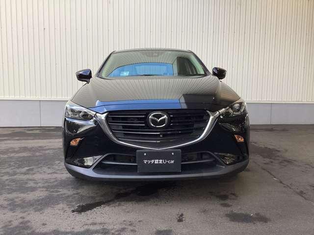 �ۓ��f�U�C���œ��ꂳ��Ă���t�����g�f�U�C���ł�