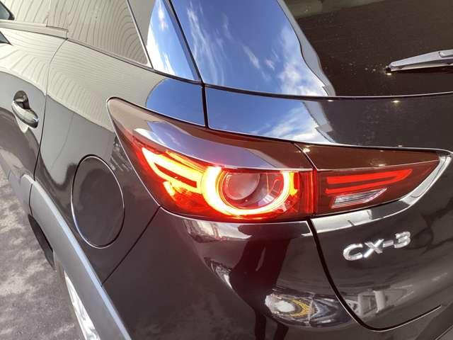 �e�[�������v���������悭�l�C�̃f�U�C���ł��I