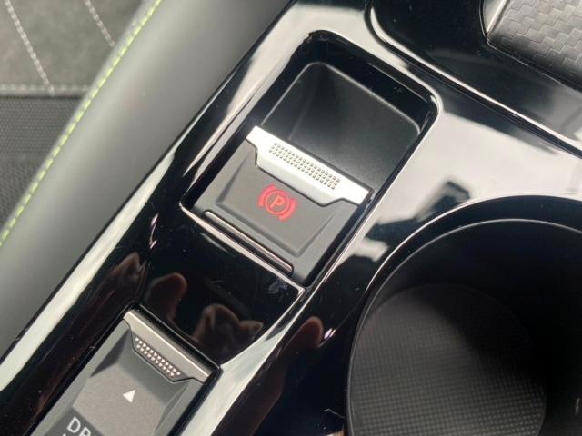 e-2008 GT 後期型シフトセレクター パノラミックルーフ シートヒーター カープレイ ACC 衝突軽減ブレーキ ブラインドスポットモニター インテリジェントハイビーム フルLEDヘッドライト 純正18インチAW(48枚目)