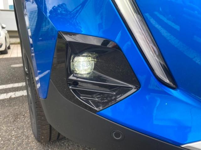 e-2008 GT 後期型シフトセレクター パノラミックルーフ シートヒーター カープレイ ACC 衝突軽減ブレーキ ブラインドスポットモニター インテリジェントハイビーム フルLEDヘッドライト 純正18インチAW(61枚目)