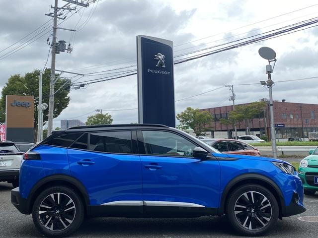 e-2008 GT 後期型シフトセレクター パノラミックルーフ シートヒーター カープレイ ACC 衝突軽減ブレーキ ブラインドスポットモニター インテリジェントハイビーム フルLEDヘッドライト 純正18インチAW(67枚目)