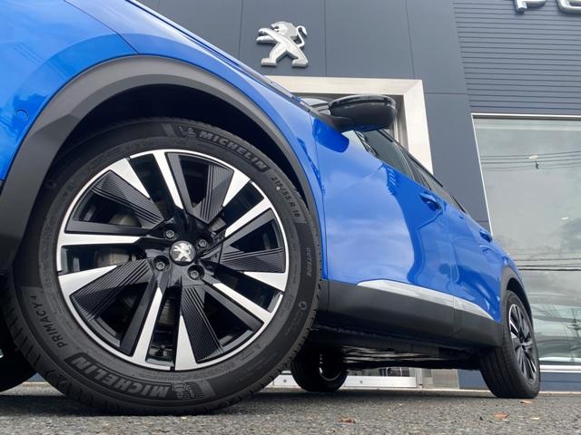 e-2008 GT 後期型シフトセレクター パノラミックルーフ シートヒーター カープレイ ACC 衝突軽減ブレーキ ブラインドスポットモニター インテリジェントハイビーム フルLEDヘッドライト 純正18インチAW(72枚目)