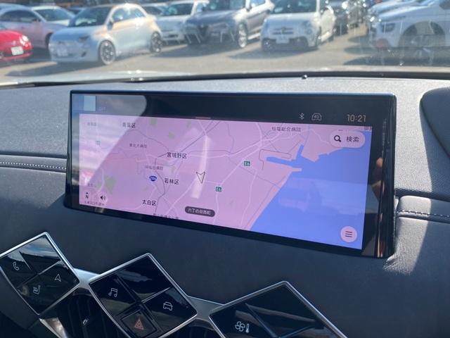 ＤＳ３ オペラ　ブルーＨＤｉ　純正ナビ　Ｃａｒｐｌａｙ／Ｂｌｕｅｔｏｏｔｈ　アクティブクルコン　バックカメラ　スピードリミッター　クリアランスソナー　シートヒーター　パワーシート　ＬＥＤヘッドライト　純正１８インチＡＷ（14枚目）