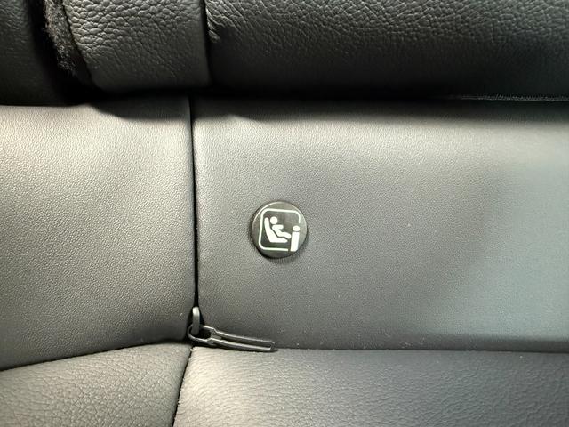 Ｅ－Ｃ４ マックス　パノラミックサンルーフ　ＡｐｐｌｅＣａｒｐｌａｙ／ＡｎｄｒｏｉｄＡｕｔｏ　アクティブクルーズコントロール　スピードリミッター　バックカメラ　クリアランスソナー　ＬＥＤヘッドライト　純正１８インチＡＷ（67枚目）