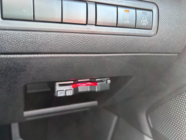 ３０８ アリュール　ブルーＨＤｉ　ＡＣＣ　ＬＥＤライト　衝突軽減ブレーキ　全周囲カメラ　カープレイ　アンドロイドオート　クリアランスソナー　レーンキープアシスト　１２Ｖ電源　ＥＴＣ　ドラレコ前後　ブラインドスポット　純正１６ＡＷ（17枚目）