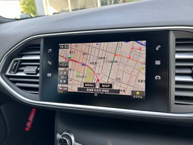 ３０８ ＧＴ　ブルーＨＤｉ　後期型８ＡＴ　純正フルセグナビ　アルカンターラハーフレザー　ＡＣＣ　ＬＥＤライト　カープレイ　アンドロイドオート　衝突軽減ブレーキ　バックカメラ　パークソナー　ブラインドスポット　ＥＴＣ　純正１８ＡＷ（22枚目）