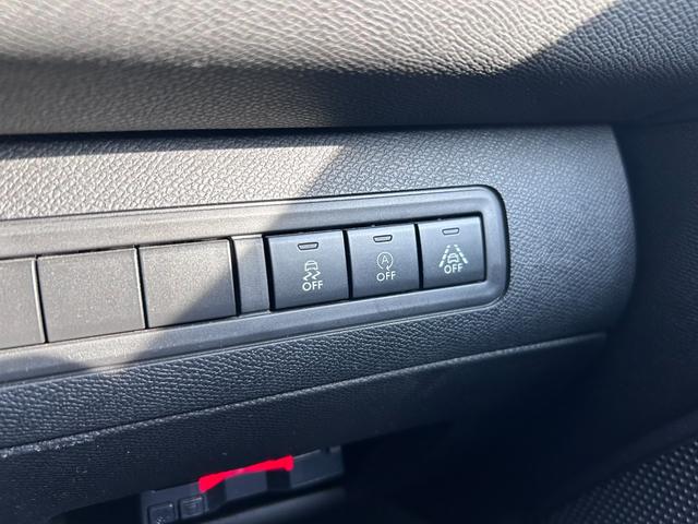 ３０８ ＧＴ　ブルーＨＤｉ　後期型８ＡＴ　純正フルセグナビ　アルカンターラハーフレザー　ＡＣＣ　ＬＥＤライト　カープレイ　アンドロイドオート　衝突軽減ブレーキ　バックカメラ　パークソナー　ブラインドスポット　ＥＴＣ　純正１８ＡＷ（67枚目）