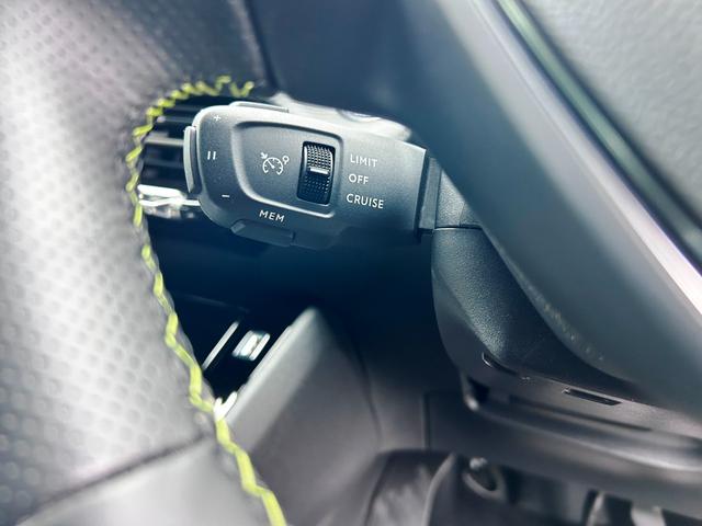 ２００８ ＧＴ　ブルーＨＤｉ　サンルーフ　純正フルセグナビ　ハーフレザー　ＢＥＷＩＴＨスピーカー　ＬＥＤ　ＥＴＣ　カープレイ　アンドロイドオート　ＡＣＣ　シートヒーター　デュアルオートエアコン　Ｂカメラ　衝突軽減Ｂ　純正１７ＡＷ！（25枚目）