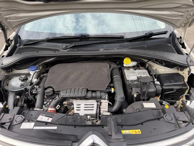 Ｃ３ セントジェームス　禁煙車　特別仕様車　専用内装　クルコン　スピードリミッター　カープレイ　被害軽減ブレーキ　ブラインドスポットモニター　バックカメラ　純正１６インチＡＷ　ＥＴＣ（59枚目）