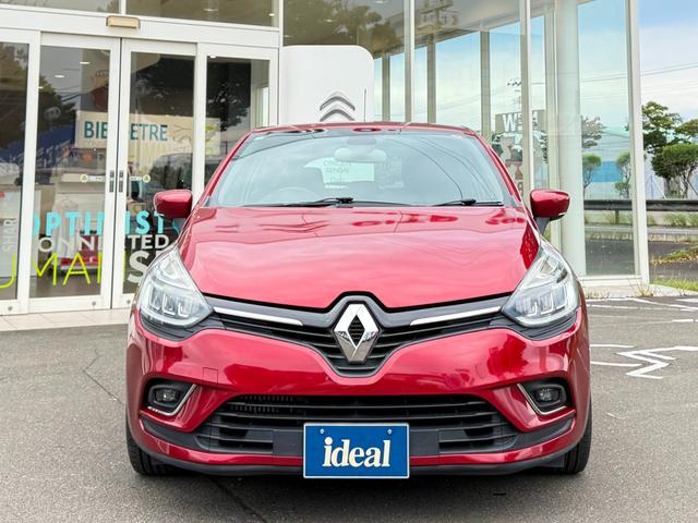 ルーテシア ゼン　禁煙車　５速ＭＴ車　クルーズコントロール　スピードリミッター　Ｂｌｕｅｔｏｏｔｈ接続　障害物センサー　オートライト　ＥＴＣ　ＩＳＯＦＩＸ対応　純正１６インチＡＷ！（42枚目）
