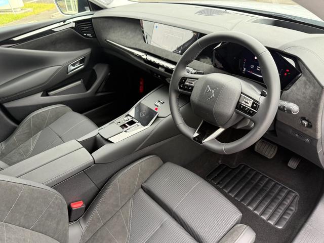 DS4 エトワール ブルーHDi 純正ナビ Carplay対応 アクティブクルーズコントロール 360°カメラ 全方位ソナー ヘッドアップディスプレイ ブラインドスポットモニター LEDライト 純正19インチAW(49枚目)