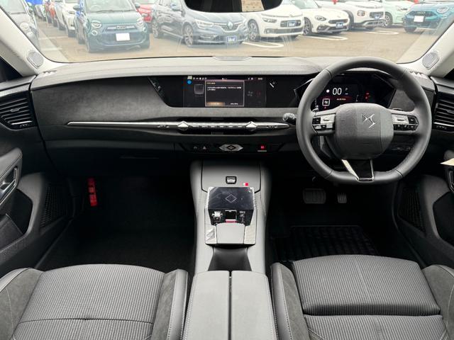 DS4 エトワール ブルーHDi 純正ナビ Carplay対応 アクティブクルーズコントロール 360°カメラ 全方位ソナー ヘッドアップディスプレイ ブラインドスポットモニター LEDライト 純正19インチAW(52枚目)