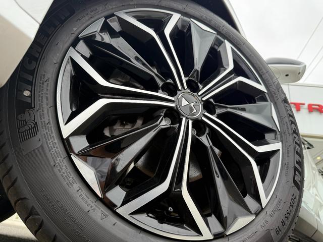 DS4 エトワール ブルーHDi 純正ナビ Carplay対応 アクティブクルーズコントロール 360°カメラ 全方位ソナー ヘッドアップディスプレイ ブラインドスポットモニター LEDライト 純正19インチAW(60枚目)