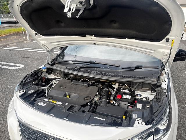 ３００８ ＧＴライン　ブルーＨＤｉ　サンルーフ　ハーフレザー　ＬＥＤライト　シートヒーター　パワーバックドア　ＬＥＤライト　ＥＴＣ　ドラレコ　カープレイ　アンドロイドオート　純正１８ＡＷ（59枚目）