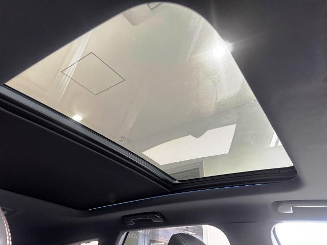 ３００８ ＧＴライン　ブルーＨＤｉ　サンルーフ　ハーフレザー　ＬＥＤライト　シートヒーター　パワーバックドア　ＬＥＤライト　ＥＴＣ　ドラレコ　カープレイ　アンドロイドオート　純正１８ＡＷ（66枚目）