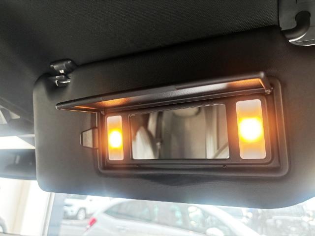 ３００８ ＧＴライン　ブルーＨＤｉ　サンルーフ　ハーフレザー　ＬＥＤライト　シートヒーター　パワーバックドア　ＬＥＤライト　ＥＴＣ　ドラレコ　カープレイ　アンドロイドオート　純正１８ＡＷ（67枚目）