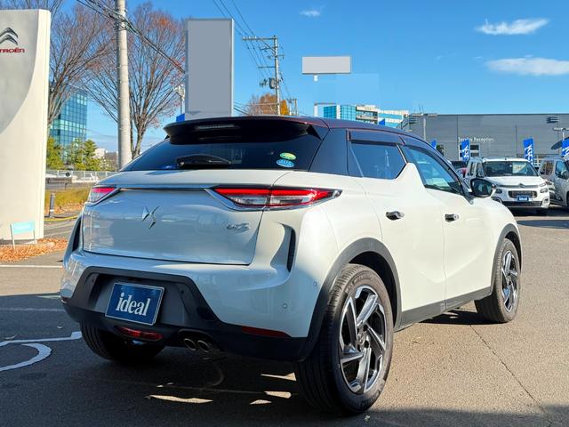 ＤＳ３クロスバック グランシック　１オーナー　禁煙車　オペラ内装　ナッパレザー　純正フルセグナビ　シートヒーター　運転席パワーシート　ＦＯＣＡＬスピーカー　ＡＣＣ　ブラインドスポットモニター　Ｂカメラ　ＥＴＣ！（5枚目）