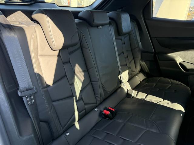 ＤＳ３クロスバック グランシック　１オーナー　禁煙車　オペラ内装　ナッパレザー　純正フルセグナビ　シートヒーター　運転席パワーシート　ＦＯＣＡＬスピーカー　ＡＣＣ　ブラインドスポットモニター　Ｂカメラ　ＥＴＣ！（51枚目）