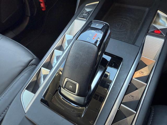 ＤＳ３クロスバック グランシック　１オーナー　禁煙車　オペラ内装　ナッパレザー　純正フルセグナビ　シートヒーター　運転席パワーシート　ＦＯＣＡＬスピーカー　ＡＣＣ　ブラインドスポットモニター　Ｂカメラ　ＥＴＣ！（54枚目）