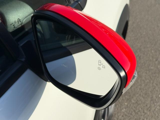 Ｃ３ セントジェームス　禁煙車　特別仕様車　アーバンレッド内装　カープレイ　クルコン　スピードリミッター　被害軽減ブレーキ　ブラインドスポットモニター　Ｂカメラ　純正１６インチＡＷ　ＥＴＣ！（66枚目）