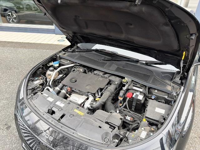 308 GT ブルーHDi 純正ナビ マトリクスLED メモリー機能付きパワーシート ハーフレザー シートヒーター ACC カープレイ アンドロイドオート ランバーサポート 全周囲カメラ パークソナー 純正18AW!(19枚目)
