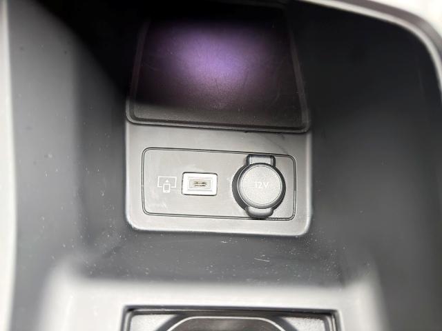 308 GT ブルーHDi 純正ナビ マトリクスLED メモリー機能付きパワーシート ハーフレザー シートヒーター ACC カープレイ アンドロイドオート ランバーサポート 全周囲カメラ パークソナー 純正18AW!(29枚目)