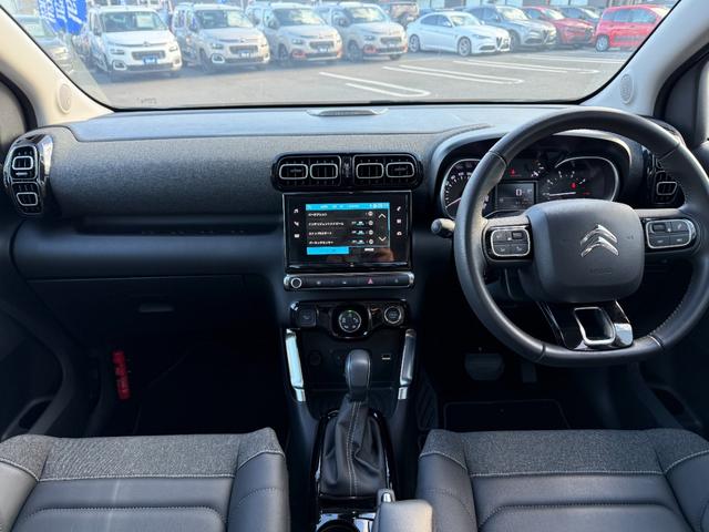 Ｃ３ エアクロス シャインパック　ブルーＨＤｉ　１オーナー　禁煙車　サンルーフ　ハーフレザー　ＨｉＦｉスピーカー　アドバンスドコンフォートシート　グリップコントロール　カープレイ　クルコン　純正１７インチＡＷ　ＥＴＣ！（12枚目）