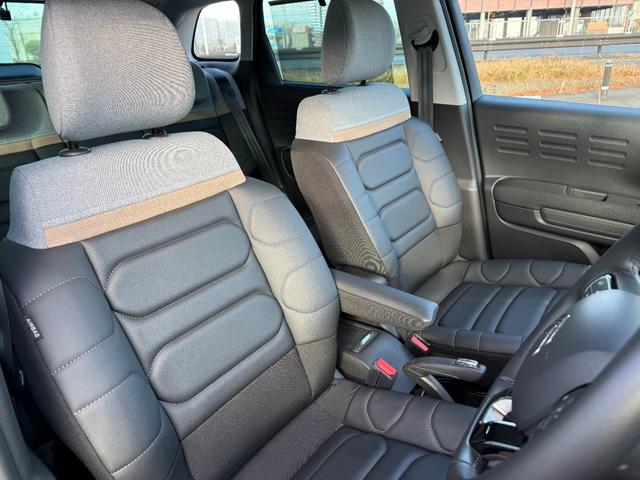 Ｃ３ エアクロス シャインパック　ブルーＨＤｉ　１オーナー　禁煙車　サンルーフ　ハーフレザー　ＨｉＦｉスピーカー　アドバンスドコンフォートシート　グリップコントロール　カープレイ　クルコン　純正１７インチＡＷ　ＥＴＣ！（50枚目）