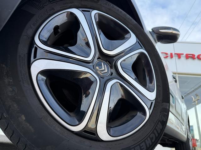 Ｃ３ フィール　禁煙車　後期モデル　クルーズコントロール　衝突軽減ブレーキ　カープレイ　アンドロイドオート　バックソナー　ＬＥＤヘッドライト　ＩＳＯＦＩＸ対応　ＥＴＣ　電動格納ミラー　オートライト（60枚目）